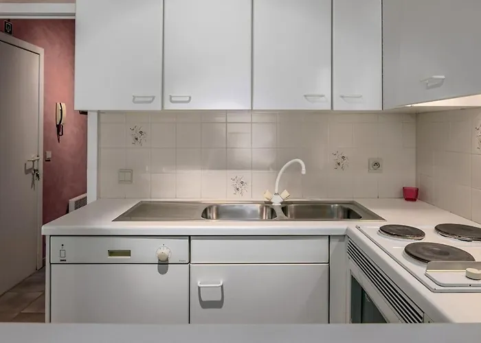 Апартаменты De Korre 0302 *